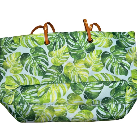 Dooney & Bourke Palm Montego Addison Medium Tote 
Made of Nylon and Leather - Picture 11 of 11